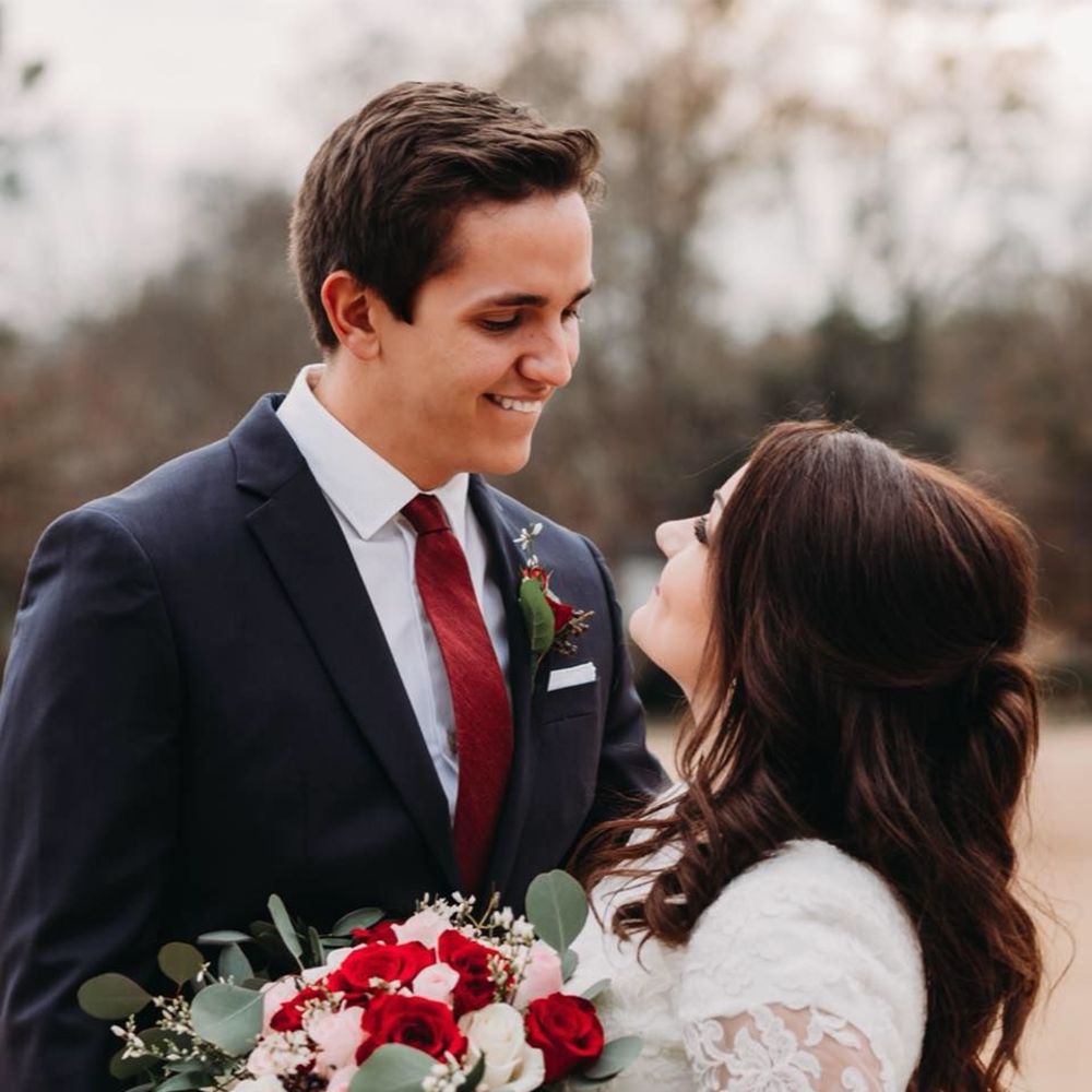 Meet your Posher, Carly